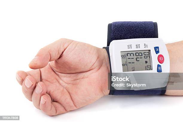 혈압 확인 손목에 대한 스톡 사진 및 기타 이미지 - 손목, 혈압계, 모니터링 장비