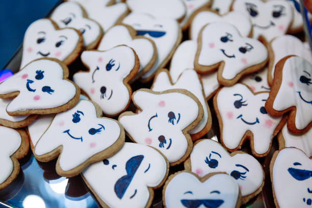 Cookies in the form of teeth