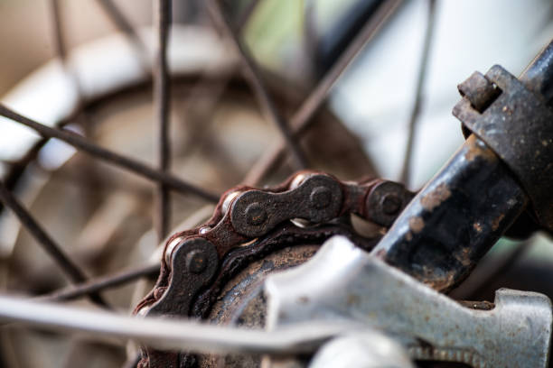 zbliżenie części rowerowej ze starym kasetowym sprzętem jest zardzewiałe. - bicycle gear bicycle gear mtb zdjęcia i obrazy z banku zdjęć