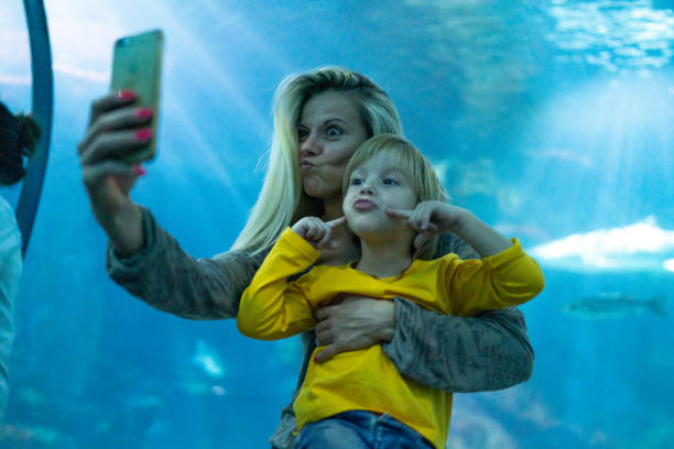 istock Selfie in public aquarium 1193562683