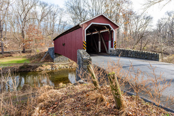 istock Kurtz Mill Covered Bridge Crossing Mill Creek 1193574069