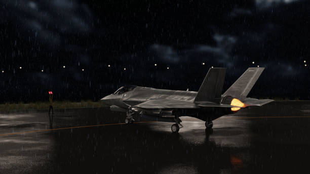 myśliwiec odrzutowy f-35 poruszający się na pas startowy w wojskowej bazie lotniczej 3d render - fighter plane military airplane air force military zdjęcia i obrazy z banku zdjęć