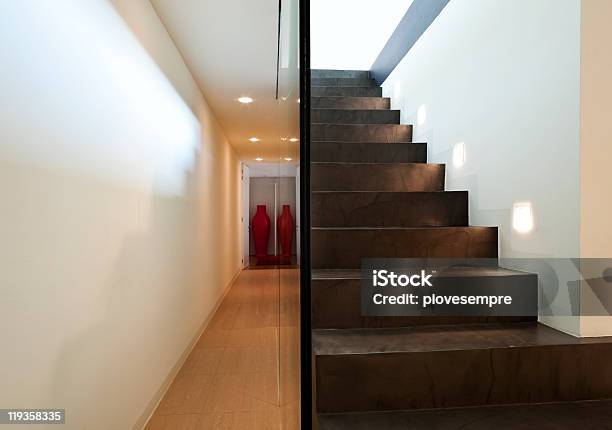 Bela Novo Apartamento - Fotografias de stock e mais imagens de Aberto - Aberto, Admirar a Vista, Apartamento