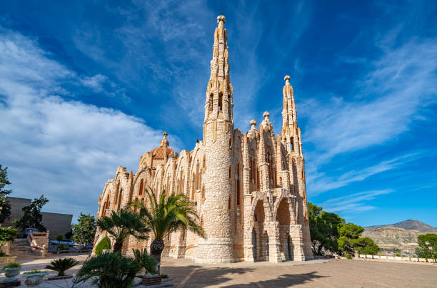 santuario di santa maria magdalena, novelda, alicante, spagna. - alicante costa blanca foto e immagini stock