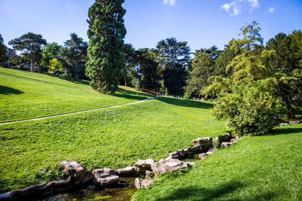 istock Buttes-Chaumont Park, Paris 1193710513