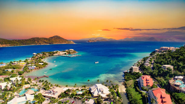 беспилотный летательный аппарат st thomas us virgin islands - cruise ship cruise beach tropical climate стоковые фото и изображения