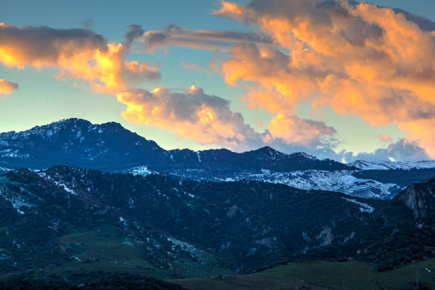 istock Vie of Sicilian hills at sunset 1193714607