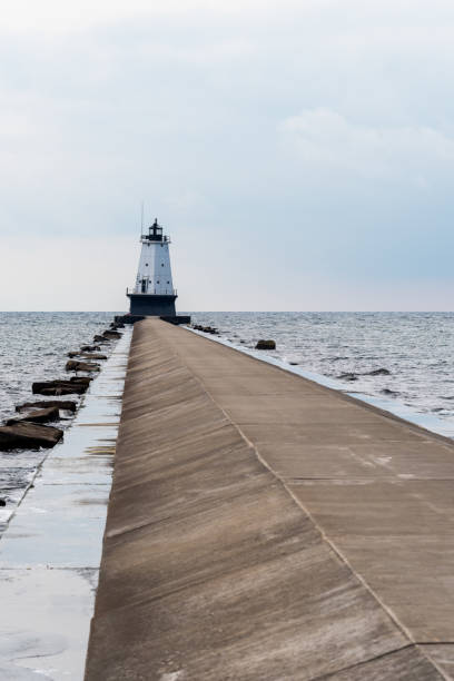 istock Ludington North Pierhead Lighthouse 1193749272