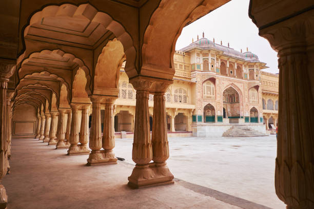 Amber Fort or Amer Fort. Mughal architecture medieval fort made of yellow sandstone. Jaipur, India, 30.11.2019 Amber Fort or Amer Fort. Mughal architecture medieval fort made of yellow sandstone. Jaipur, India, 30.11.2019 amber fort stock pictures, royalty-free photos & images