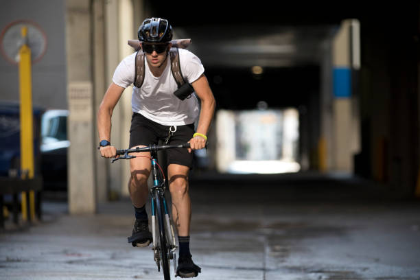 istock Big City Bicycle Messenger 1193760624