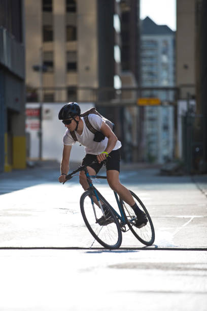 istock Big City Bicycle Messenger 1193760792