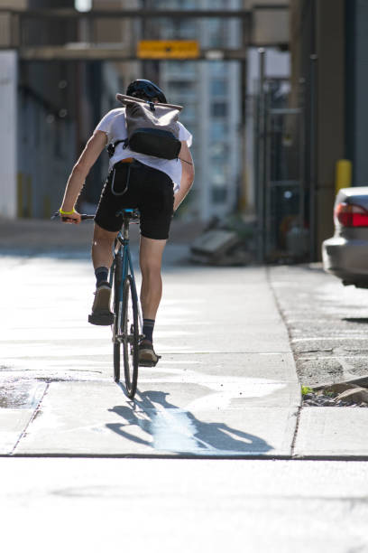 istock Big City Bicycle Messenger 1193760816