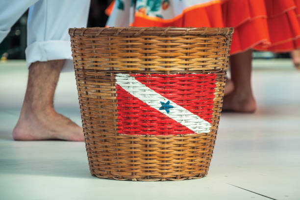 Basket with the flag of Para State