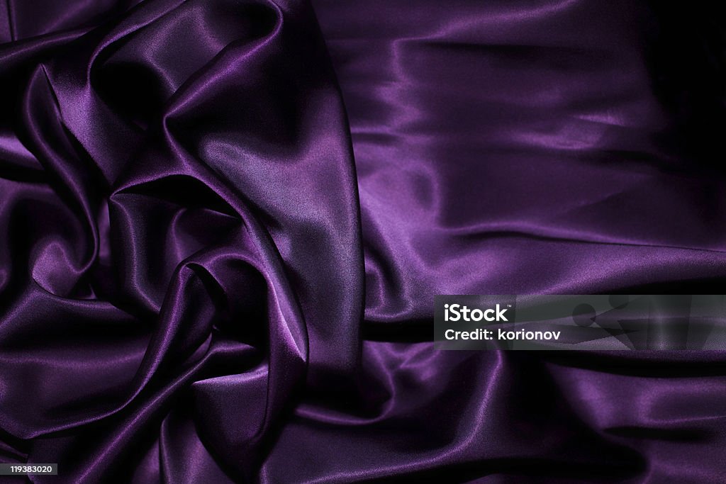 Trama di una seta viola - Foto stock royalty-free di Raso