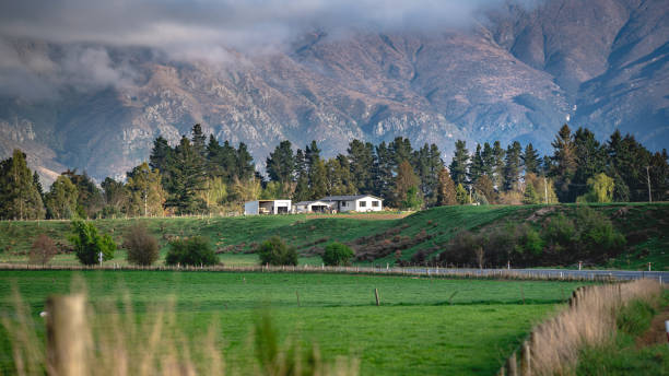 House With Natural Mountain Scenery