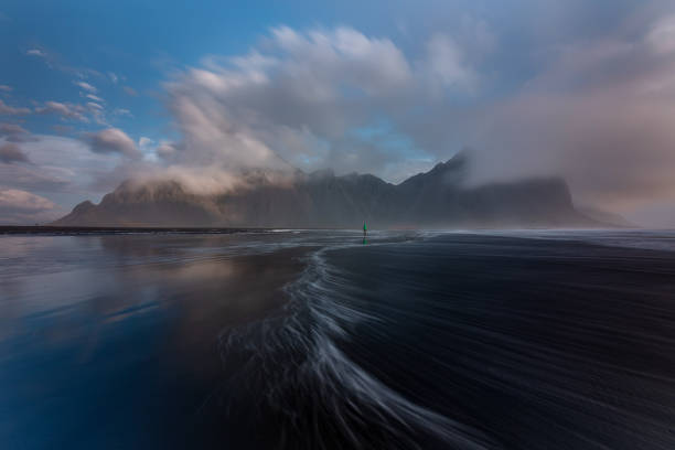 istock Mount Vestrahorn from coastline 1193851933