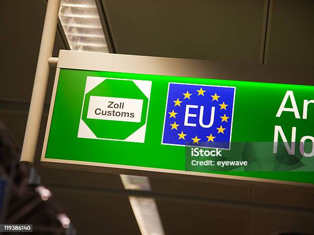 Znak Urzędu Celnego Unii Europejskiej - zdjęcia stockowe i więcej obrazów Odprawa celna - Odprawa celna, Bez ludzi, Europa - Lokalizacja geograficzna