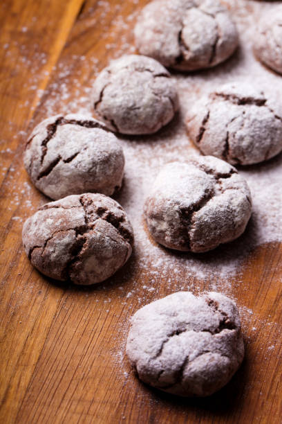 istock marble cookies on a wooden table, close-up 1193879975