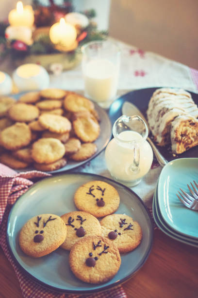 istock Serving freshly baked Christmas biscuits with funny face 1193906794