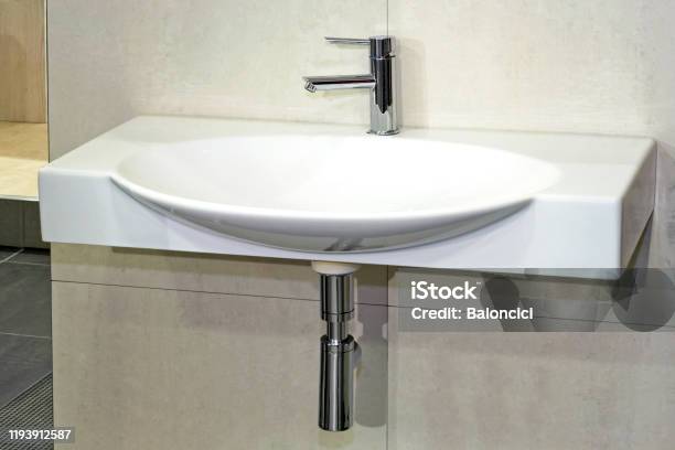 Wide Basin Stock Photo - Download Image Now - Architecture, Bathroom, Bowl