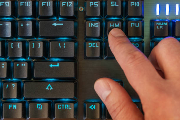 istock finger presses the home key 1193961617