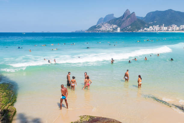 Arpoador Rio 1,100+ Arpoador Beach Photos Stock Photos, Pictures & Royalty-Free ...