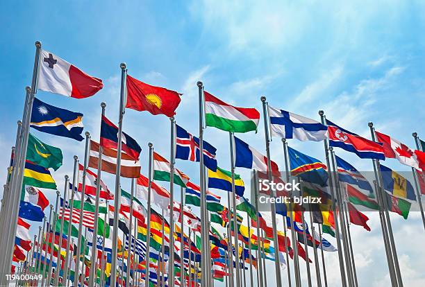 それぞれの国の旗 - 世界の国旗のストックフォトや画像を多数ご用意 - 世界の国旗, 旗, アフリカ