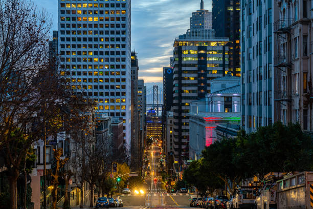 istock California Street at Dawn 1194014876