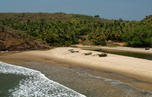 istock Local fisherman village 1194026017