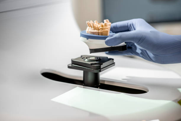 istock Placing jaw model into the 3d scanner 1194031188