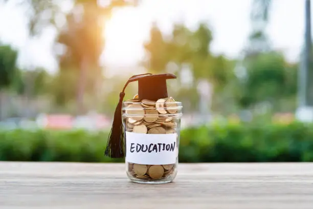 Photo of Mortarboard on the coins jar