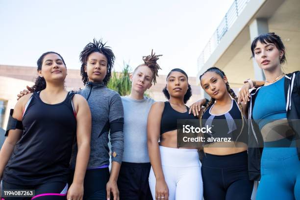 Portrait Of Sports Women In The City Stock Photo - Download Image Now - Body Positive, Only Women, Latin American and Hispanic Ethnicity