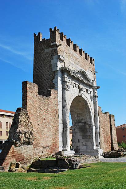 istock Augustus' triumph arch, Rimini, Italy 119409537