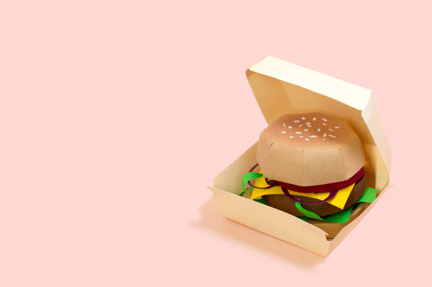 istock Paper hamburger in box 1194118378