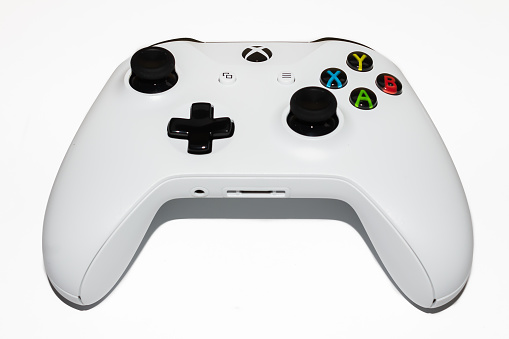 Microsoft Xbox One Controller white color, Bogotá, Colombia december 14 2019