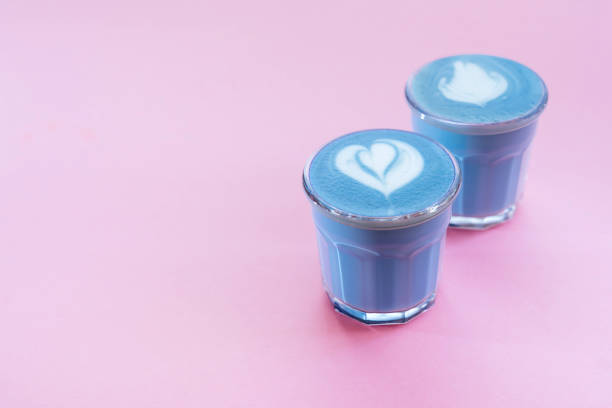 istock Blue matcha latte with rosetta art 1194123127