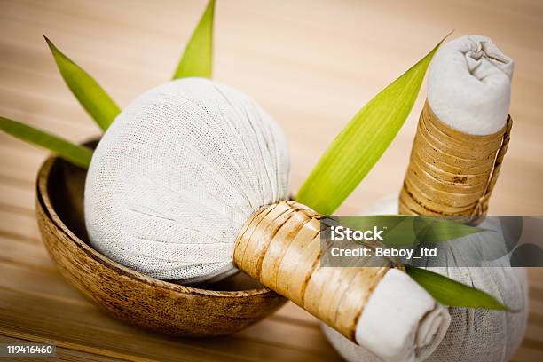 Luk Pra Kob Massagebriefmarken Stockfoto und mehr Bilder von Aromatherapie - Aromatherapie, Bambus - Graspflanze, Blatt - Pflanzenbestandteile