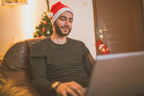 compras en línea durante la navidad - 5461 fotografías e imágenes de stock