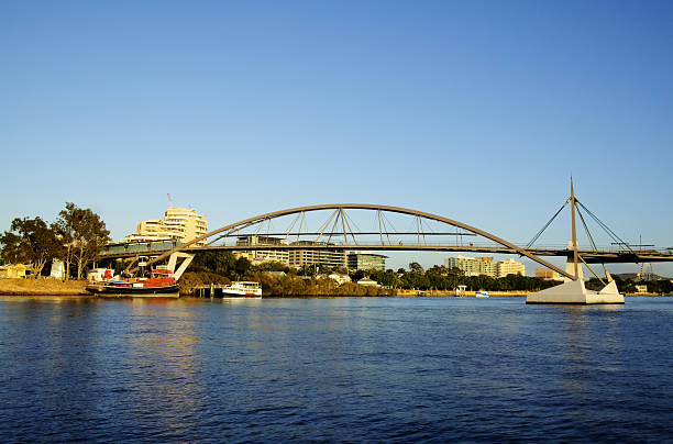 istock Goodwill Bridge Brisbane Australia 119427056