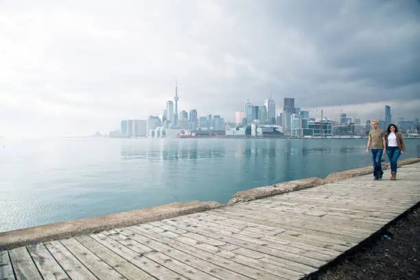 Photo of Couple with Toronto skyline