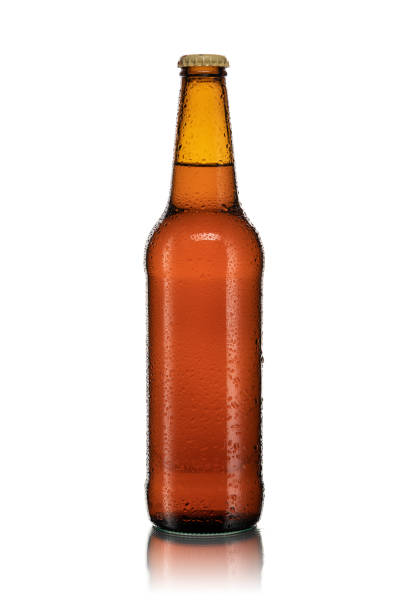 Uma garrafa de cerveja - foto de acervo