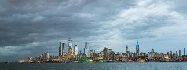istock View of Manhattan skyline at sunset 1194287148