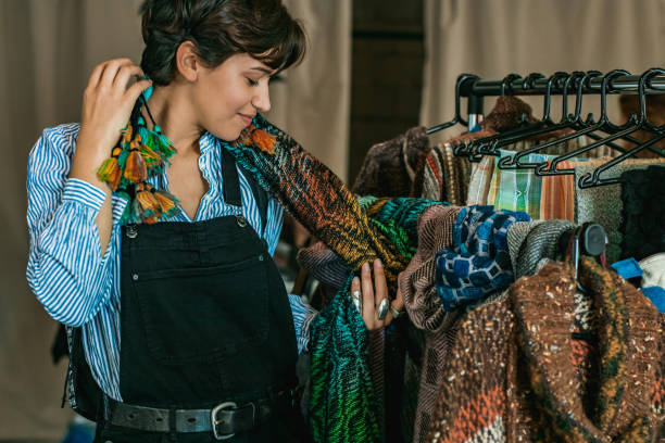 istock Young woman in shopping 1194343522