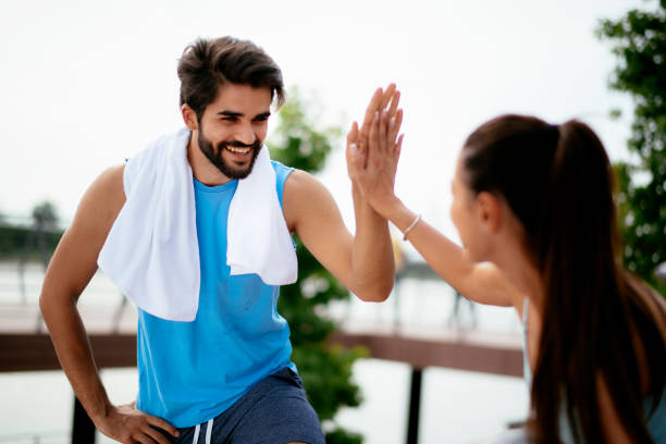 istock Couple working out stock photo 1194420524