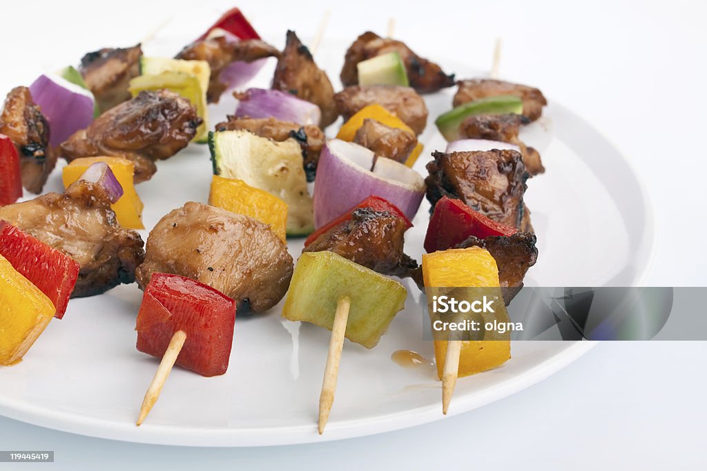 Bunte Gemüse und Fleisch gegrillte kebabs - Lizenzfrei Bratspieß Stock-Foto