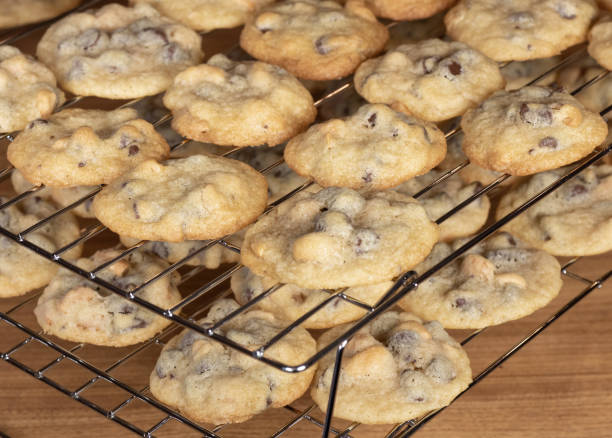 istock Homemade Chocolate Chip Cashew Nut Cookies 1194516095