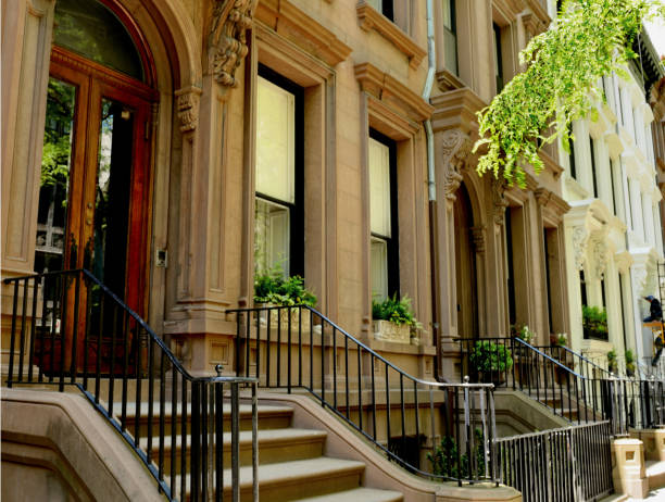 brownstones, park slope, brooklyn, new york. - brooklyn row house townhouse house foto e immagini stock