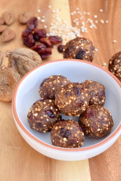 istock Fig cranberry quinoa energy balls 1194521851