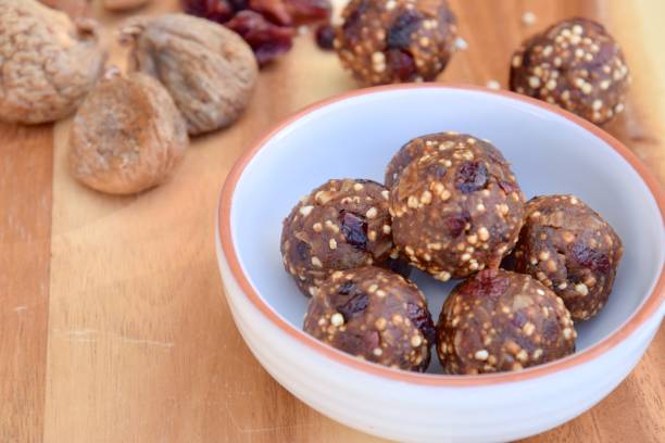 istock Fig cranberry quinoa energy balls 1194521858