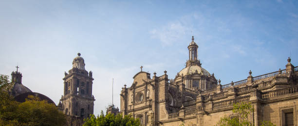 istock Majestic cathedral in Mexico City 1194530725